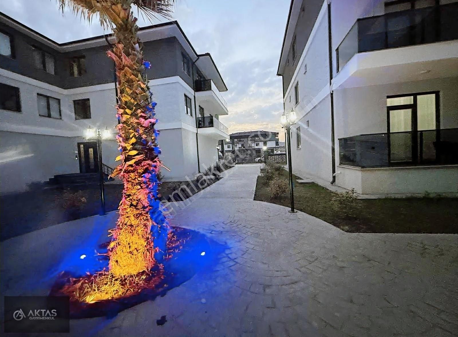 Arifiye 'de Satılık Sıfır Daire !! - Görsel 31