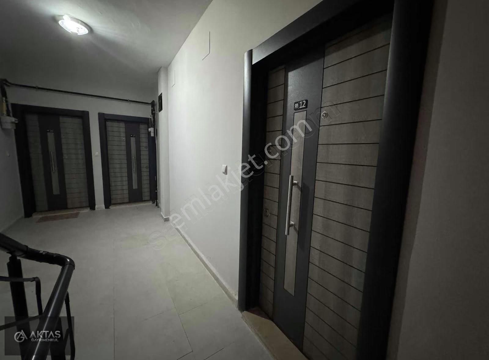 Karasu Kyk Karşısı Gold Cıty Sitesi Sıfır 2+1 Ultra Lux Daire - Görsel 15