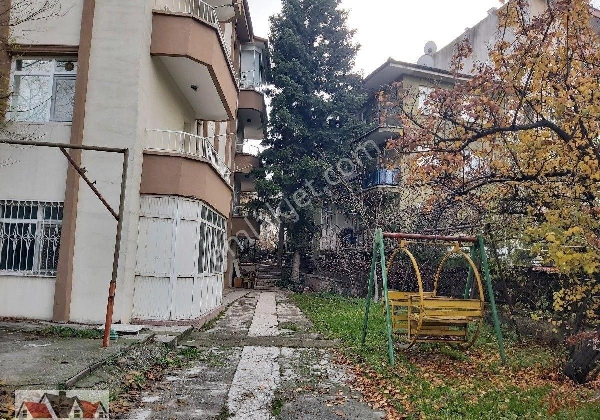 Esma.dan 458 M2 Blok Başı Çıft Cepheli Komple Bina Satılıktır - Görsel 11