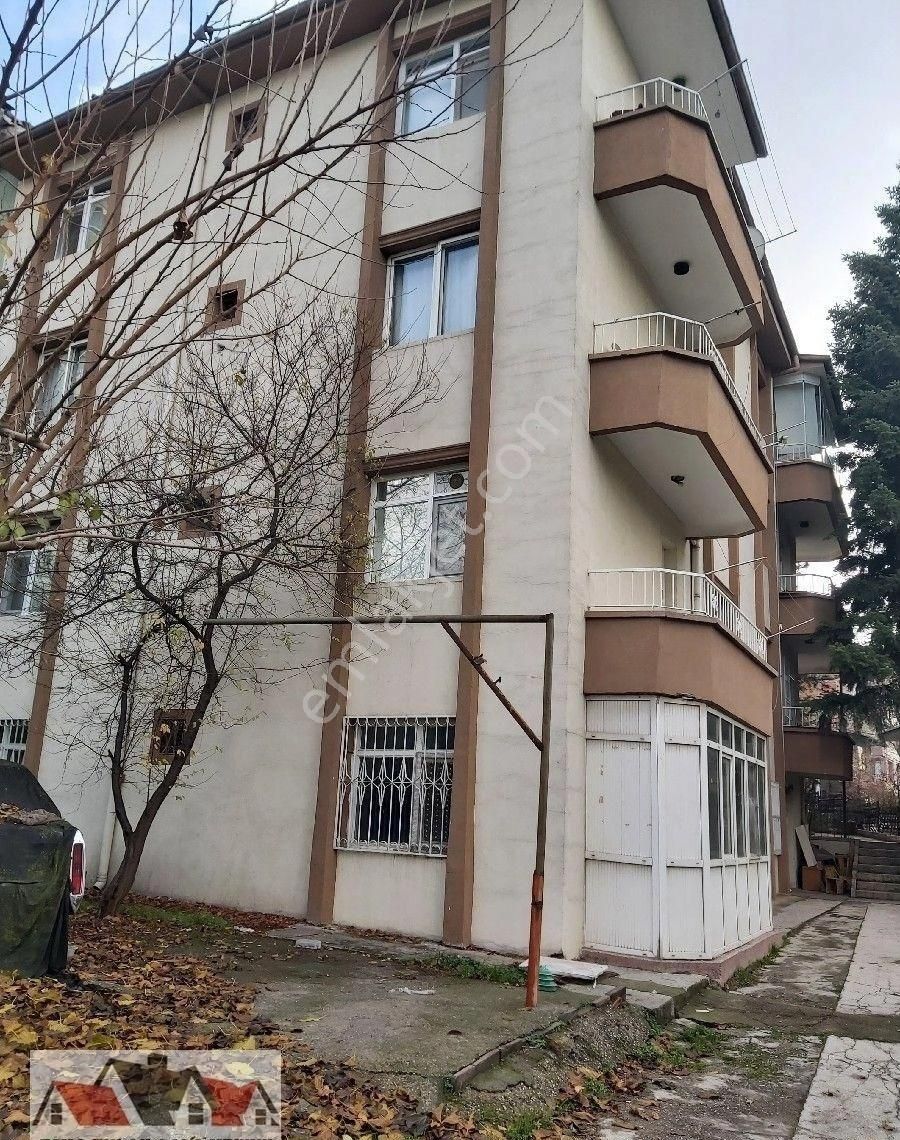 Esma.dan 458 M2 Blok Başı Çıft Cepheli Komple Bina Satılıktır - Görsel 21