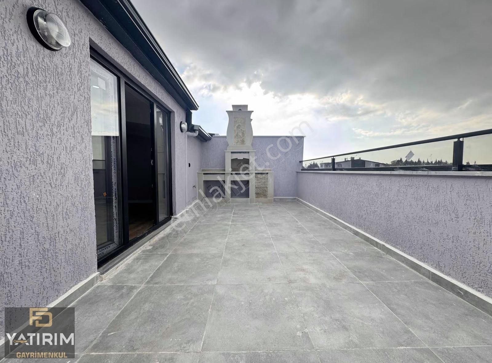 Bayramoğlu Merkezde Deniz Manzaralı 4+1 200 M2 Çatı Dubleks - Görsel 25