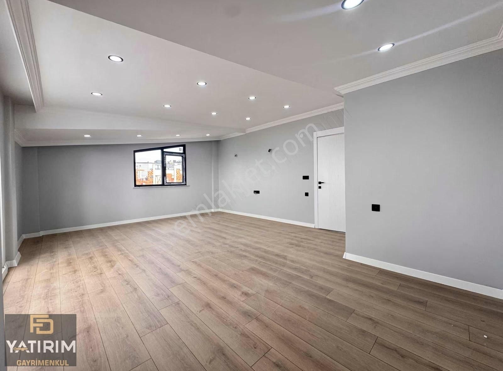 Bayramoğlu Merkezde Deniz Manzaralı 4+1 200 M2 Çatı Dubleks - Görsel 22