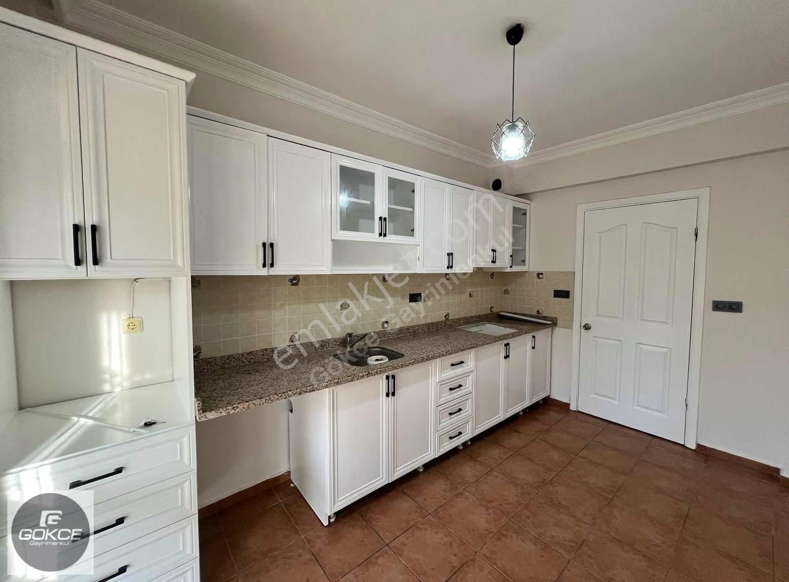 Taşyaka Mah. Merkezi Konumda Zemin Kat 3+1 Geniş Daire - Görsel 24