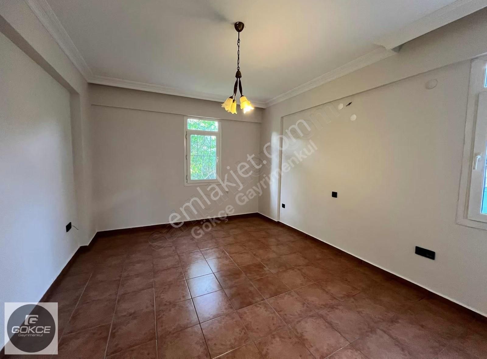 Taşyaka Mah. Merkezi Konumda Zemin Kat 3+1 Geniş Daire - Görsel 5