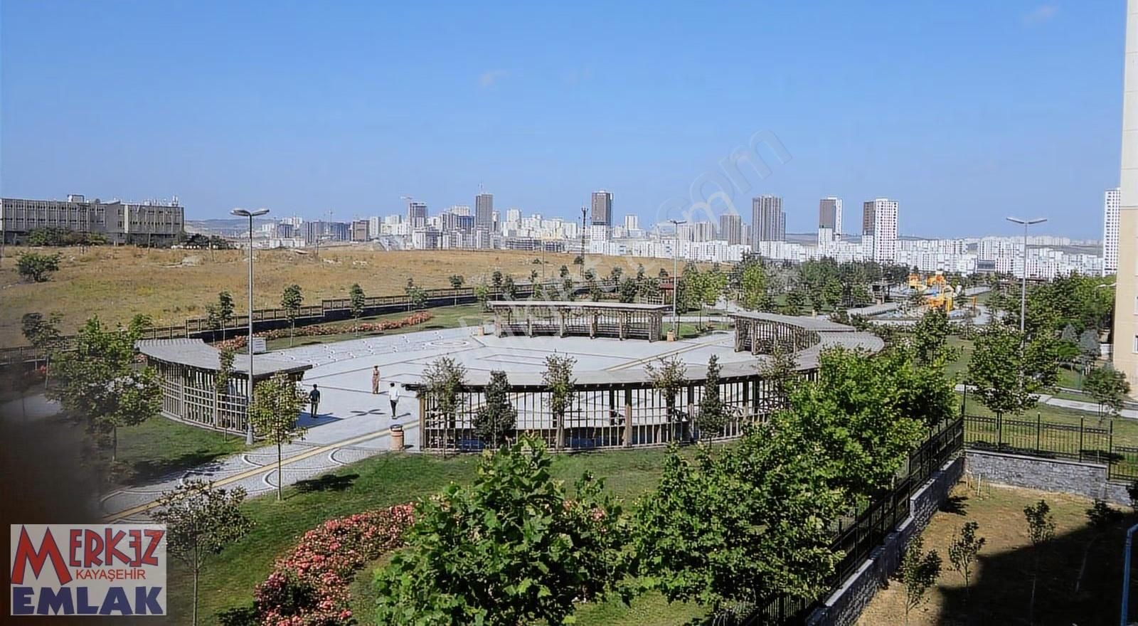 Kayaşehiede Satılık 3+1 Daire 3. Kat - Görsel 4