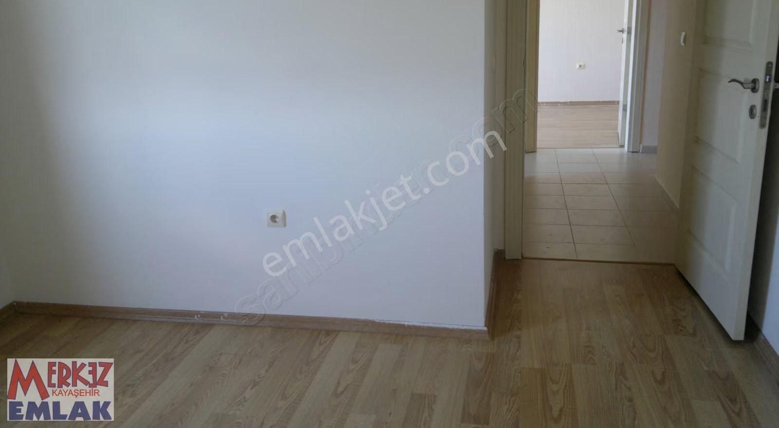 Kayaşehiede Satılık 3+1 Daire 3. Kat - Görsel 11