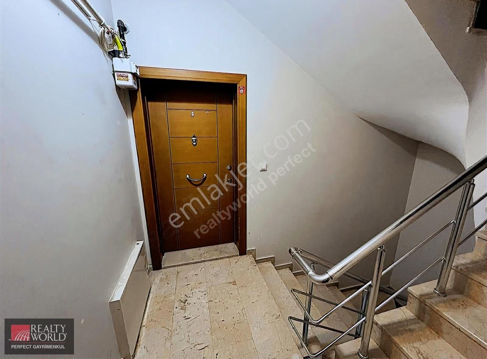 Madende Boğaz Ve Orman Manzaralı Ferah 5 Oda 1 Salon Çatı Dublex - Görsel 9