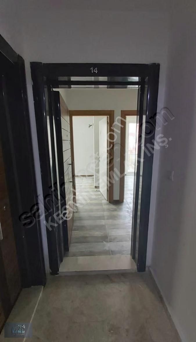 Ara Katta Asansörlü Eşyasız 2+0 Daire - Görsel 3