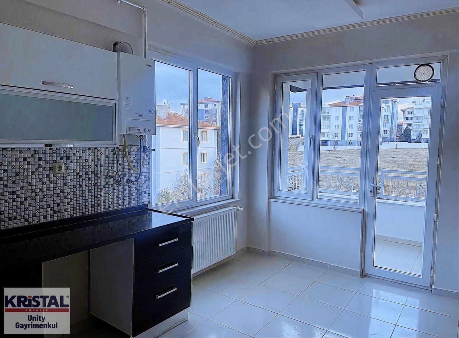 Batıkent'te Satılık, Lüks 3+1 Geniş Daire - Görsel 12