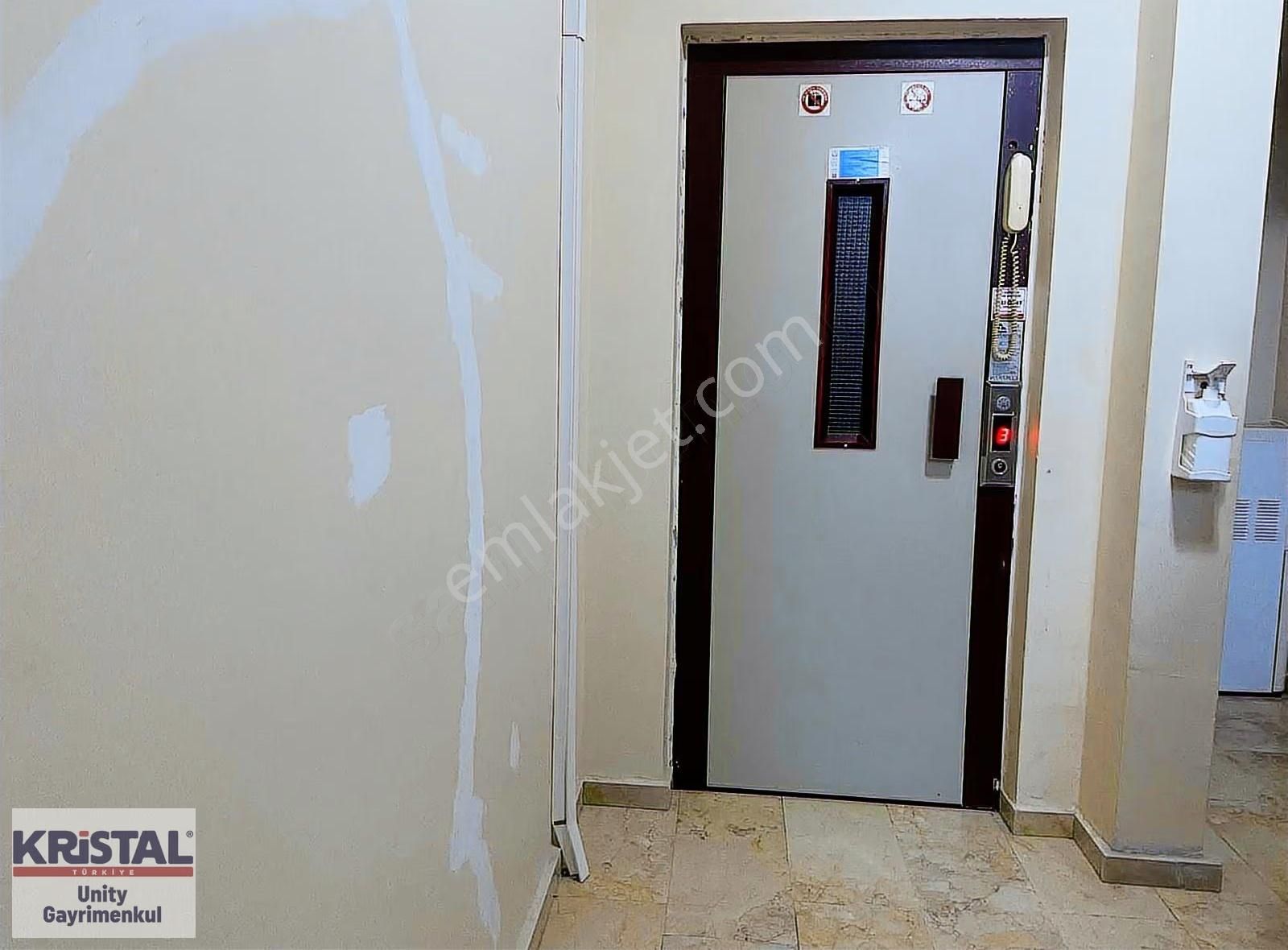 Batıkent'te Satılık, Lüks 3+1 Geniş Daire - Görsel 35