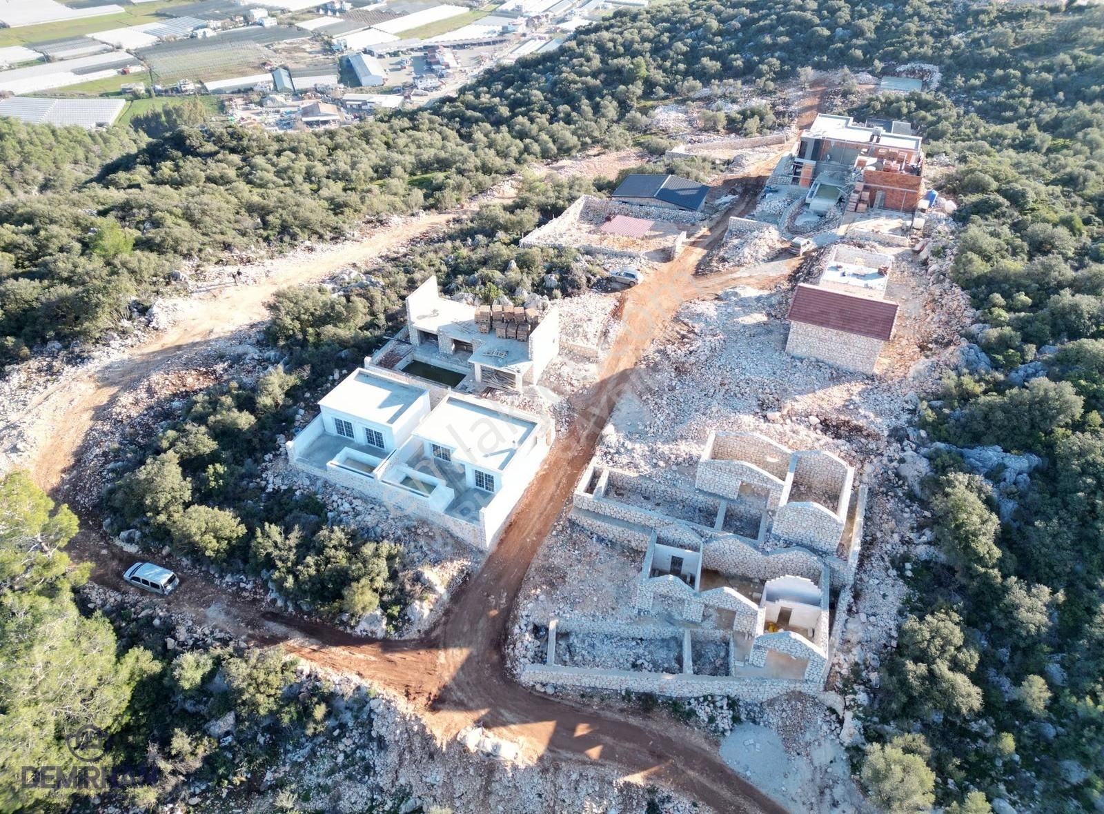 Kaş Yeşilköy Mahallesi 500 M² Hisse Satılık - Görsel 3