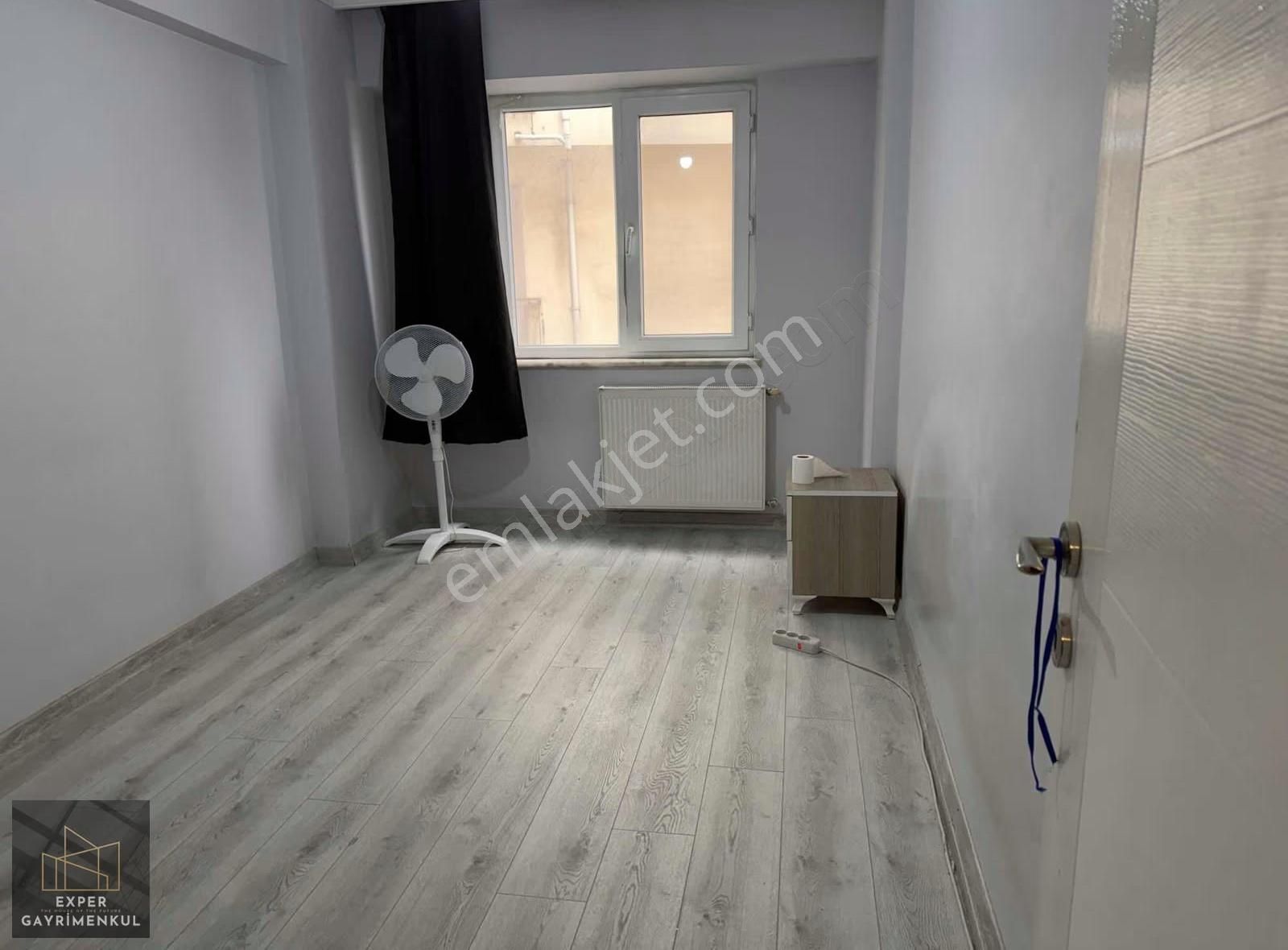 Caddeye Yakın 2+1 Ara Kat Şirin Daire - Görsel 11