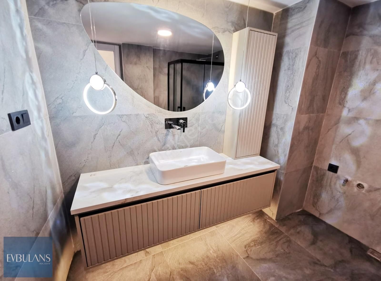 Bostanlı Park Cephe Ara Kat Karanlık Odası Olmayan Tadilatlı 3+1 - Görsel 34