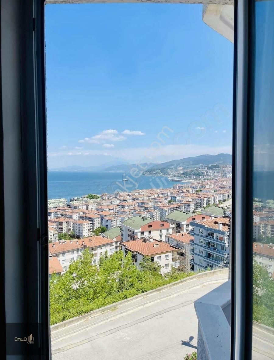 Emre Ünlü'den Havuz Ve Otoparklı Site'de Deniz Manz. Eşyalı 3+1 - Görsel 32