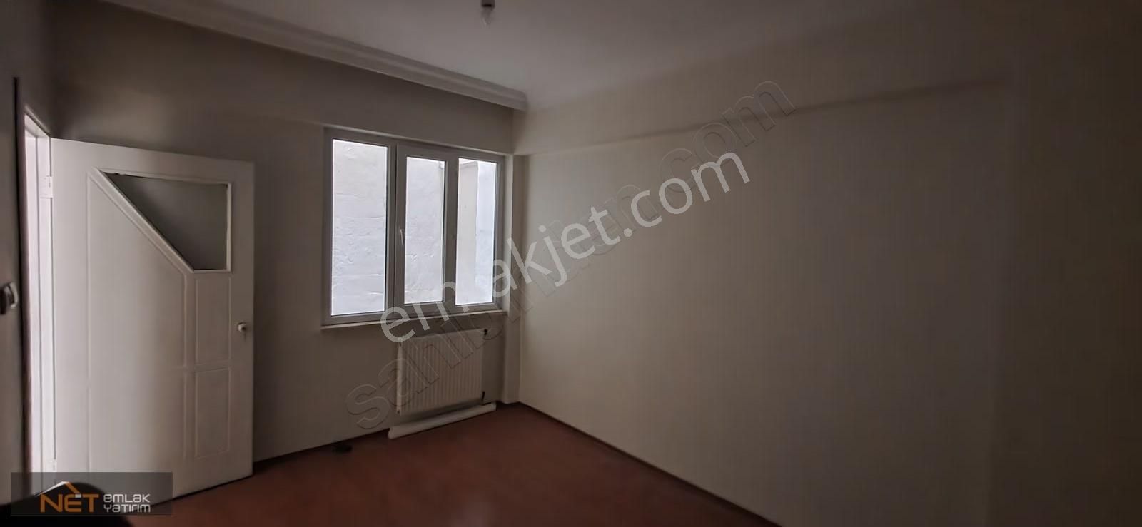 Bahçelievler Mah. Caddeye Yakın Satılık 3+1 Balkonlu, Ara Kat - Görsel 8