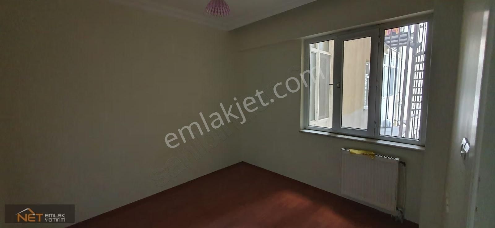 Bahçelievler Mah. Caddeye Yakın Kiralık 3+1 Balkonlu, Ara Kat - Görsel 13