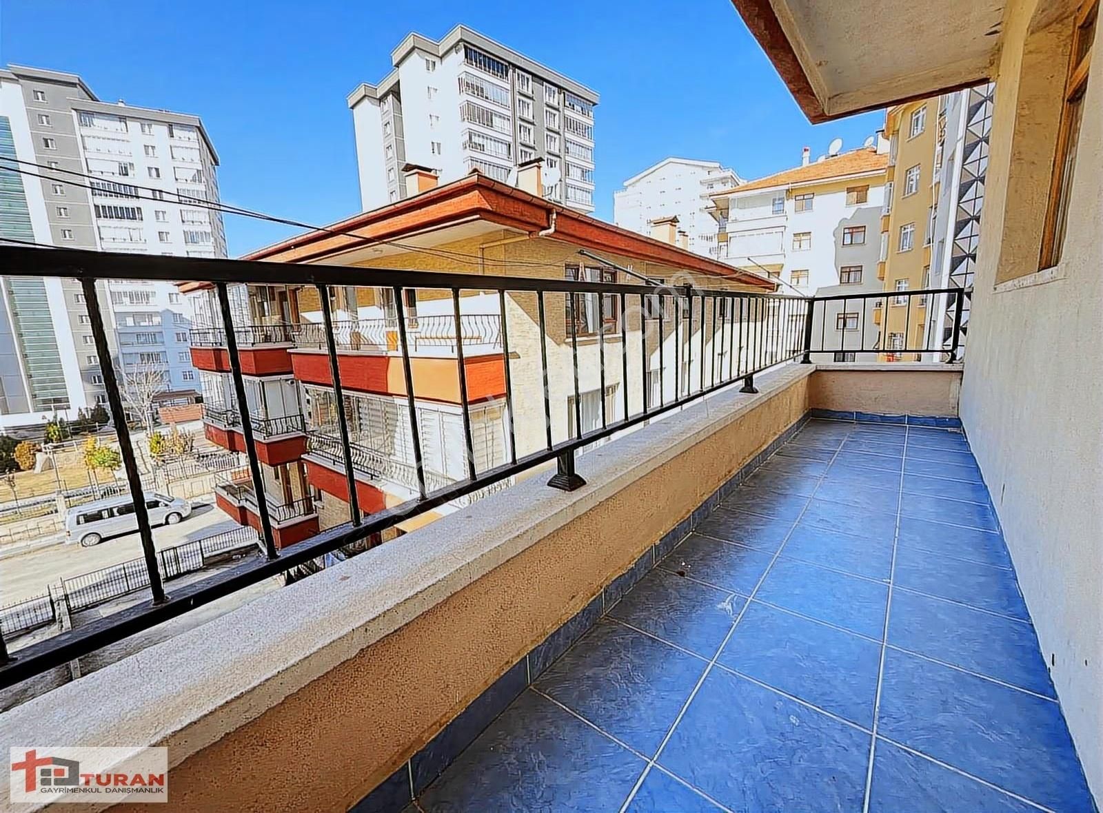 Güventepe'de Yüzme Havuzu Yanı Katta 3+1 Fırsat Daire*** - Görsel 4