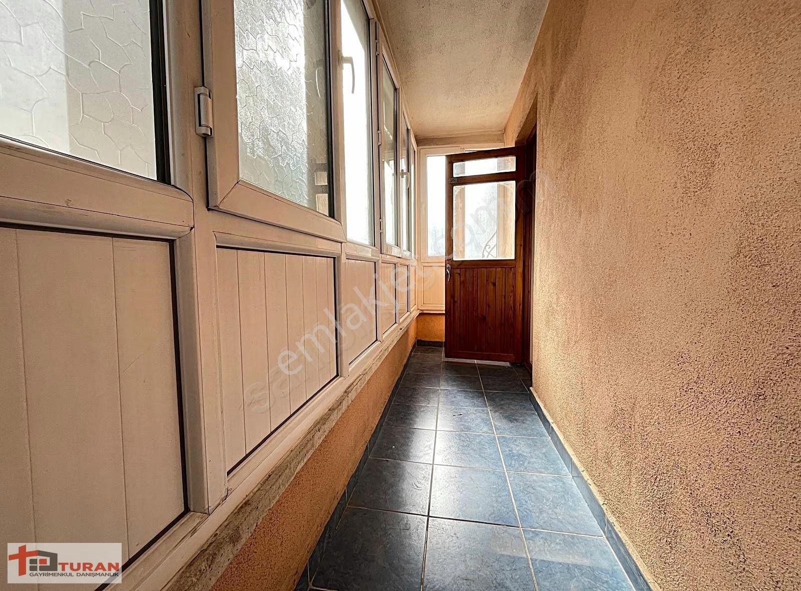 Güventepe'de Yüzme Havuzu Yanı Katta 3+1 Fırsat Daire*** - Görsel 10