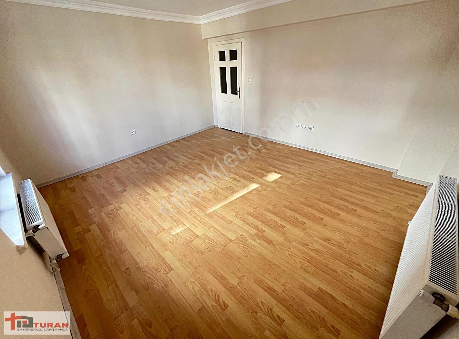 Güventepe'de Yüzme Havuzu Yanı Katta 3+1 Fırsat Daire*** - Görsel 11