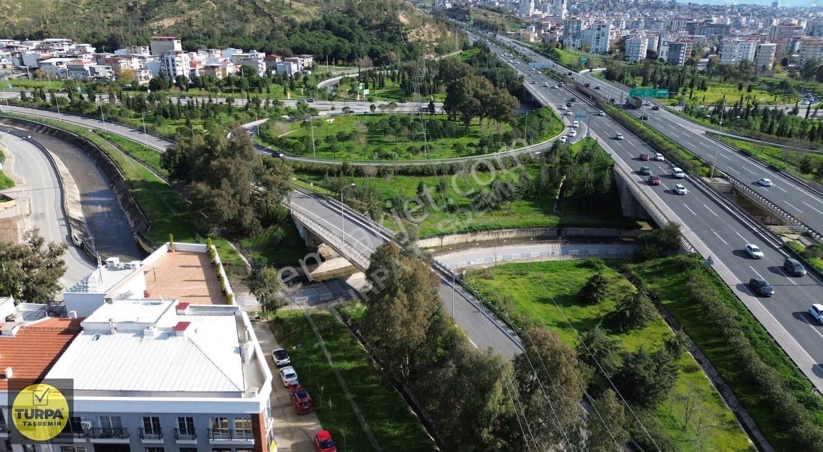 Karşıyaka Örnekköy(zübeyde Hanım) Mah. Acil Satılık Daire