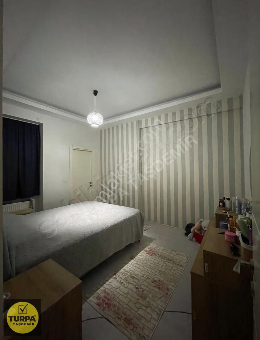 Karşıyaka Örnekköy(zübeyde Hanım) Mah. Acil Satılık Daire - Görsel 4