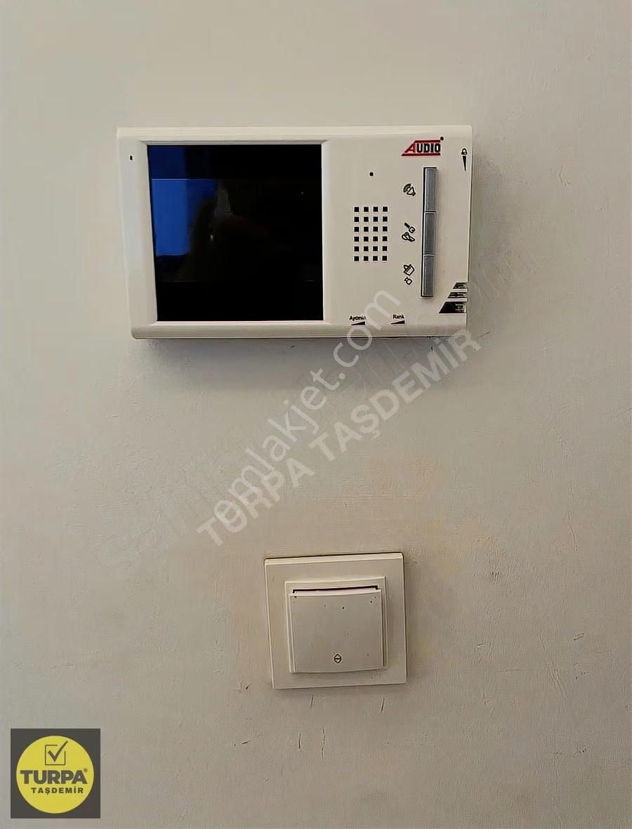 Karşıyaka Örnekköy(zübeyde Hanım) Mah. Acil Satılık Daire - Görsel 9