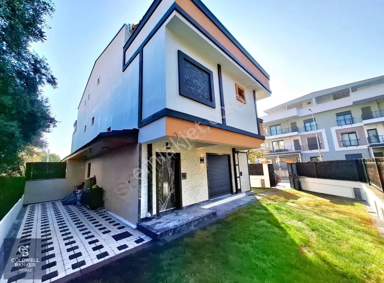 Menderes Coldwell Banker Poyraz'dan Merkezi Konumda 4+1 Villa - Görsel 10
