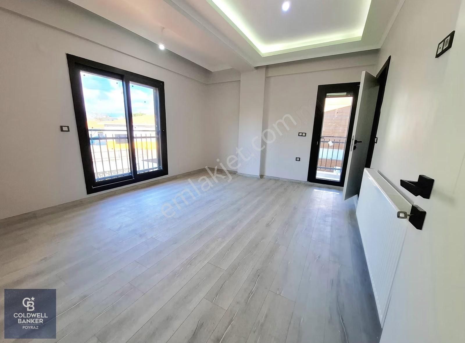 Menderes Coldwell Banker Poyrazdan Büyük Bahçeli Otoparklı Villa - Görsel 26