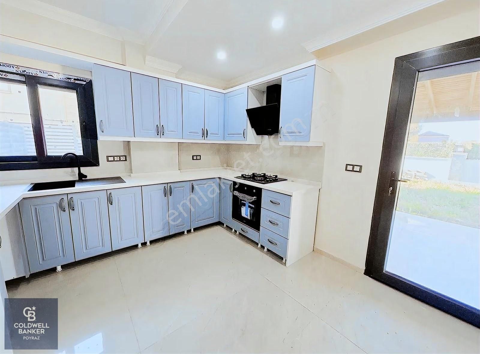 Menderes Coldwell Banker Poyrazdan Büyük Bahçeli Otoparklı Villa - Görsel 18