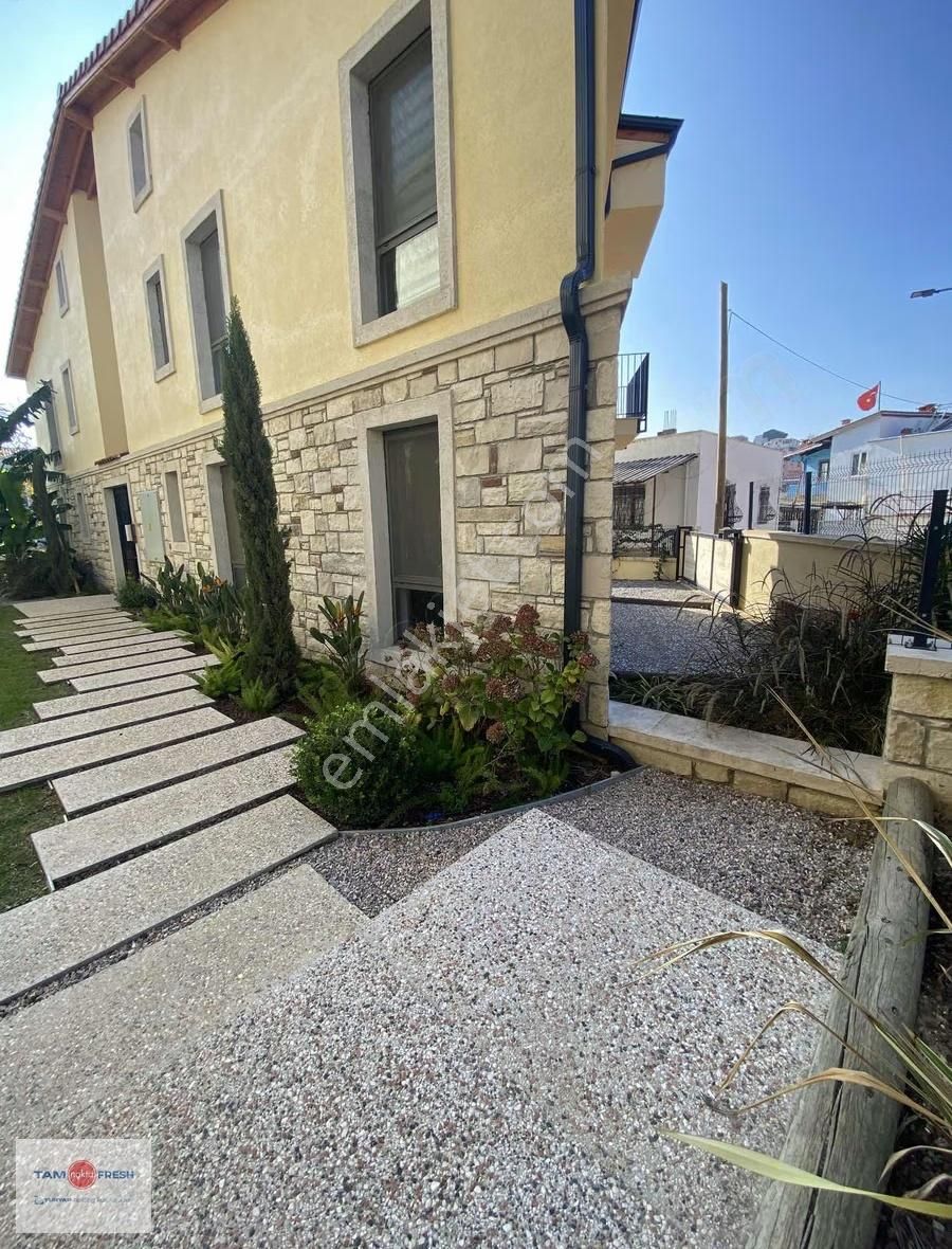 Urla Merkezde Kiralık 1+1 Daire - Görsel 19