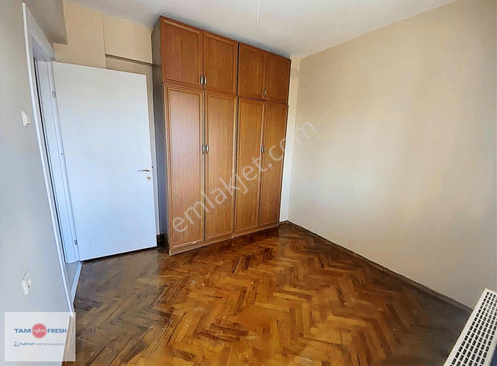 Urla'da Ana Cadde Üzerinde Kiralık Daire - Görsel 29