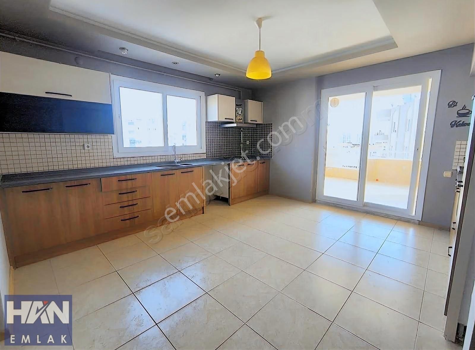 Han Emlaktan Mendereste Merkezi Çocuklu Aileler İçin Geniş 3+1 - Görsel 21