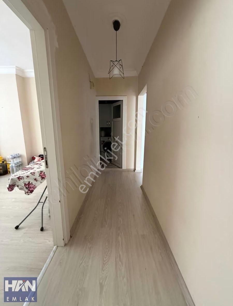 Han Emlak'tan Menderes Mahallesi 3+1d.gazlı Satılık 3+1 Daire - Görsel 12