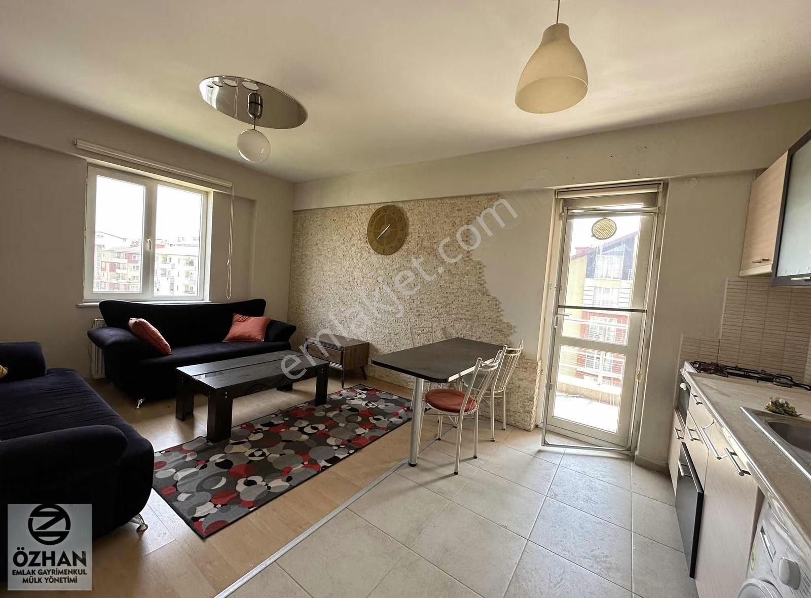 Özhan Emlaktan Koza Cad.de Site İçi Kiralık Eşyalı 1+1 Daire - Görsel 21