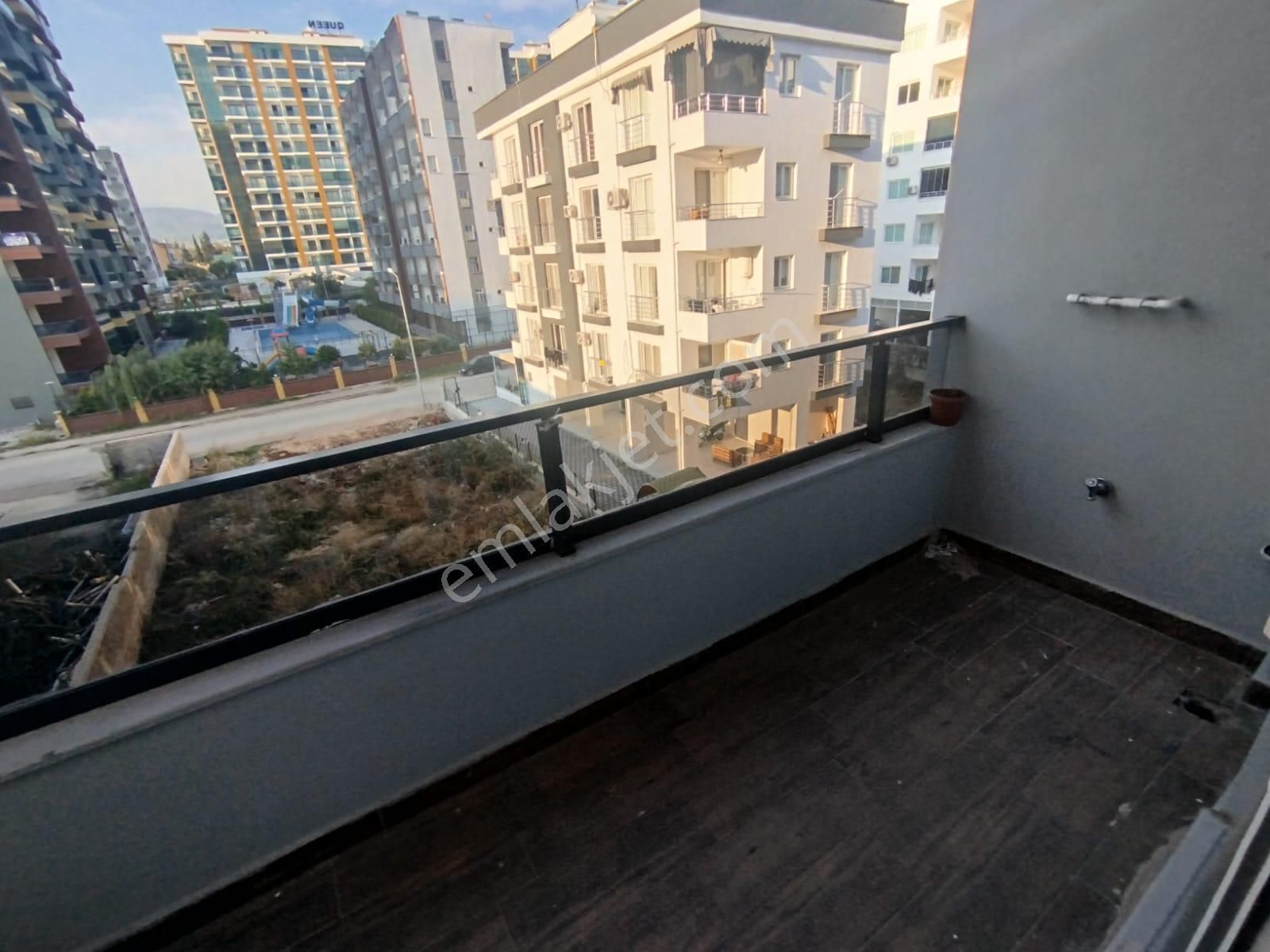 Karınca'dan Tömük'te Denize Yürüme Mesafesinde Havuzlu1+1 Kiralık! - Görsel 7