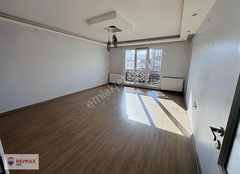 Remax Mid Çevre Yolu Üzeri Kiralık 3+1 Daire - Görsel 30