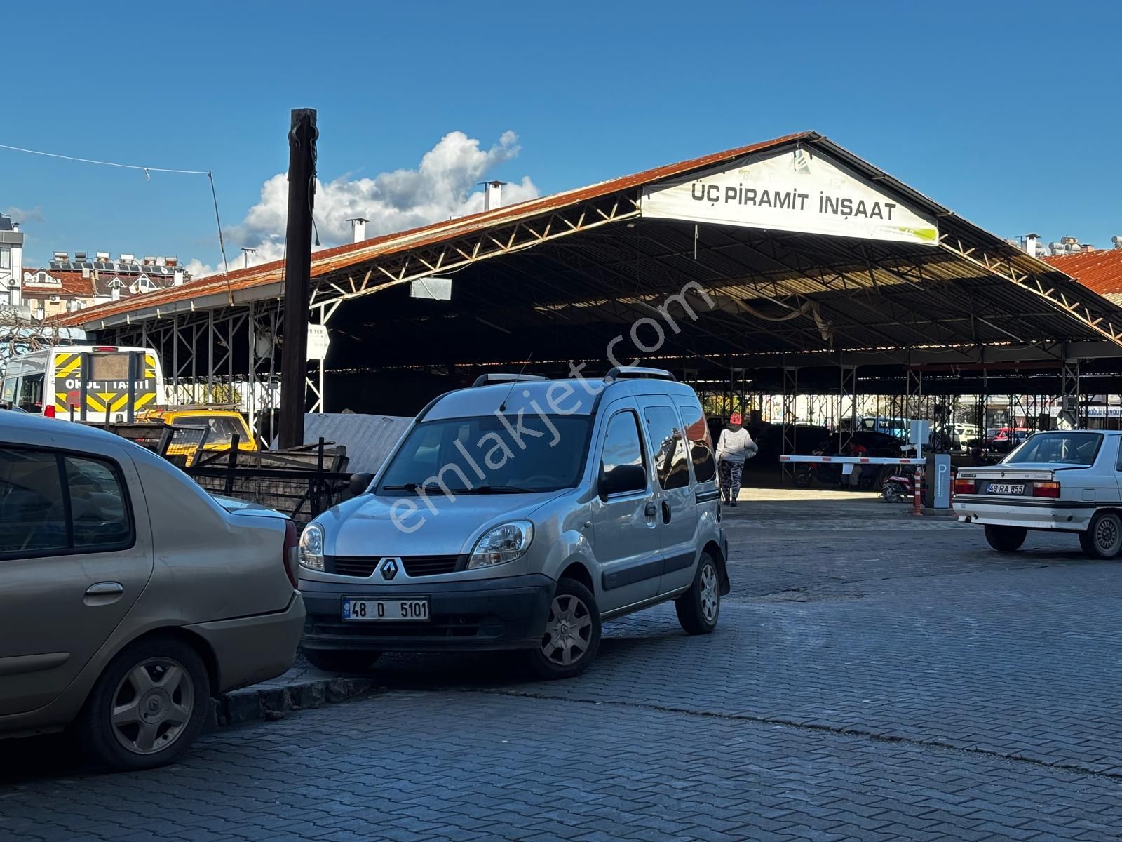 Karaçalıda Pazar Yerine Bakan Ful Tadilatlı 24m² Satılık Dükkan - Görsel 6