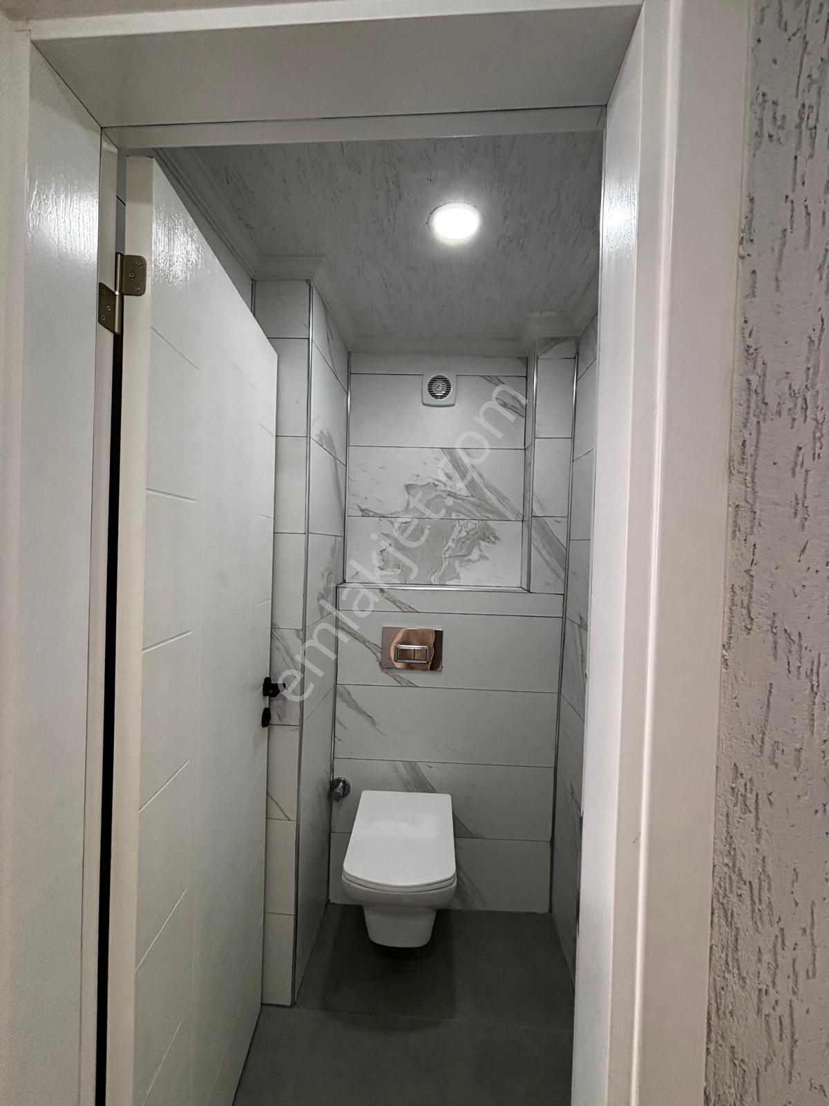 Karaçalıda Pazar Yerine Bakan Ful Tadilatlı 24m² Satılık Dükkan - Görsel 21