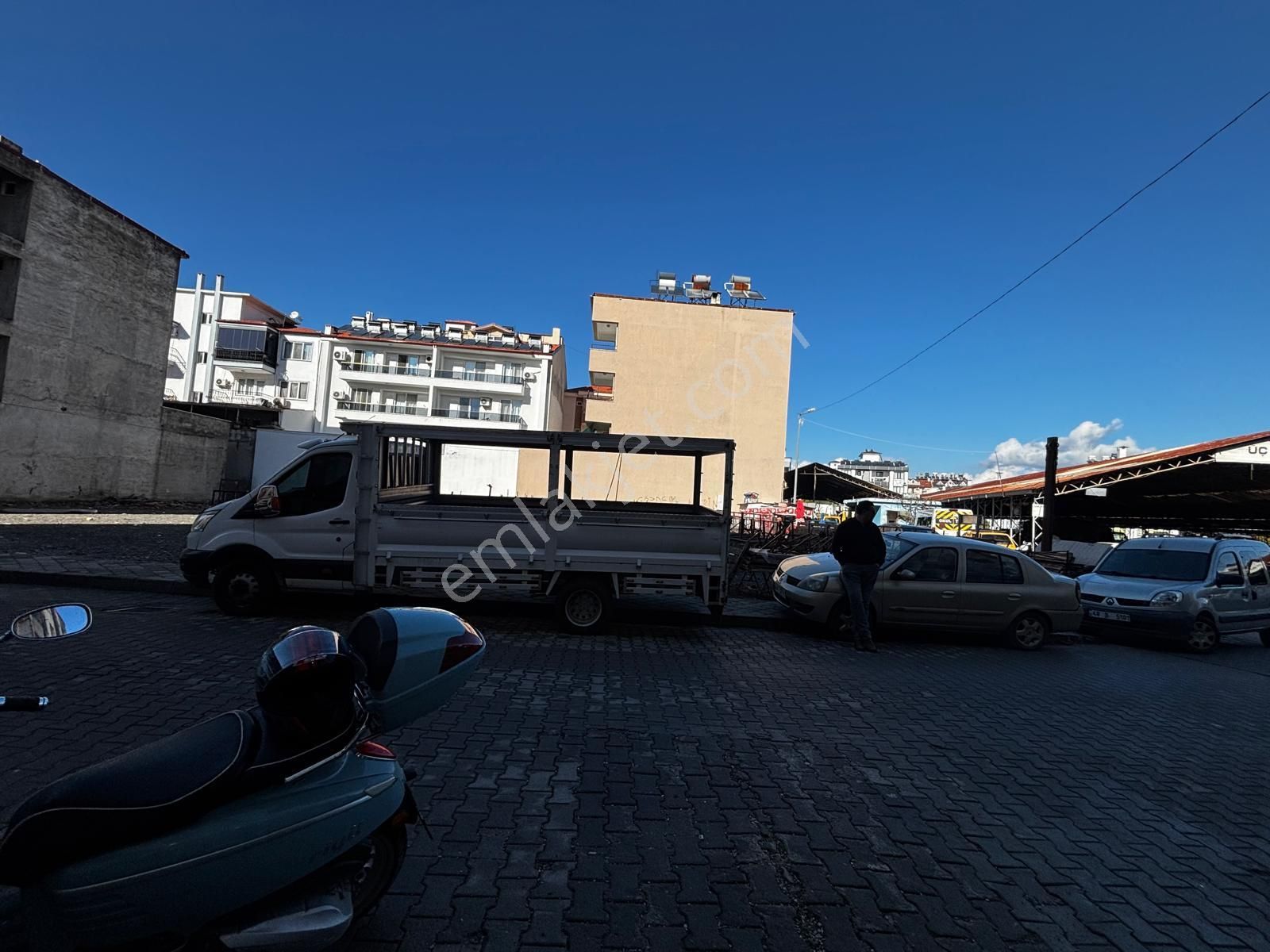 Karaçalıda Pazar Yerine Bakan Ful Tadilatlı 24m² Satılık Dükkan - Görsel 5