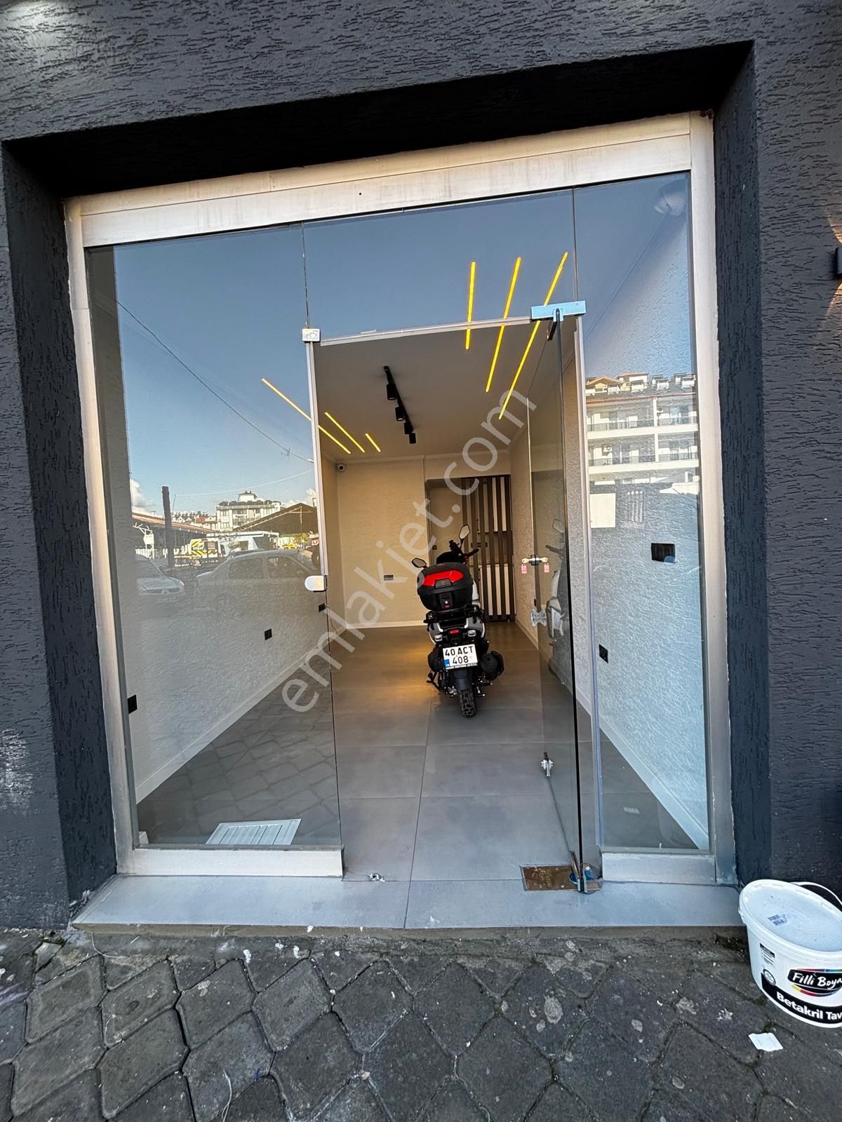 Karaçalıda Pazar Yerine Bakan Ful Tadilatlı 24m² Satılık Dükkan - Görsel 9