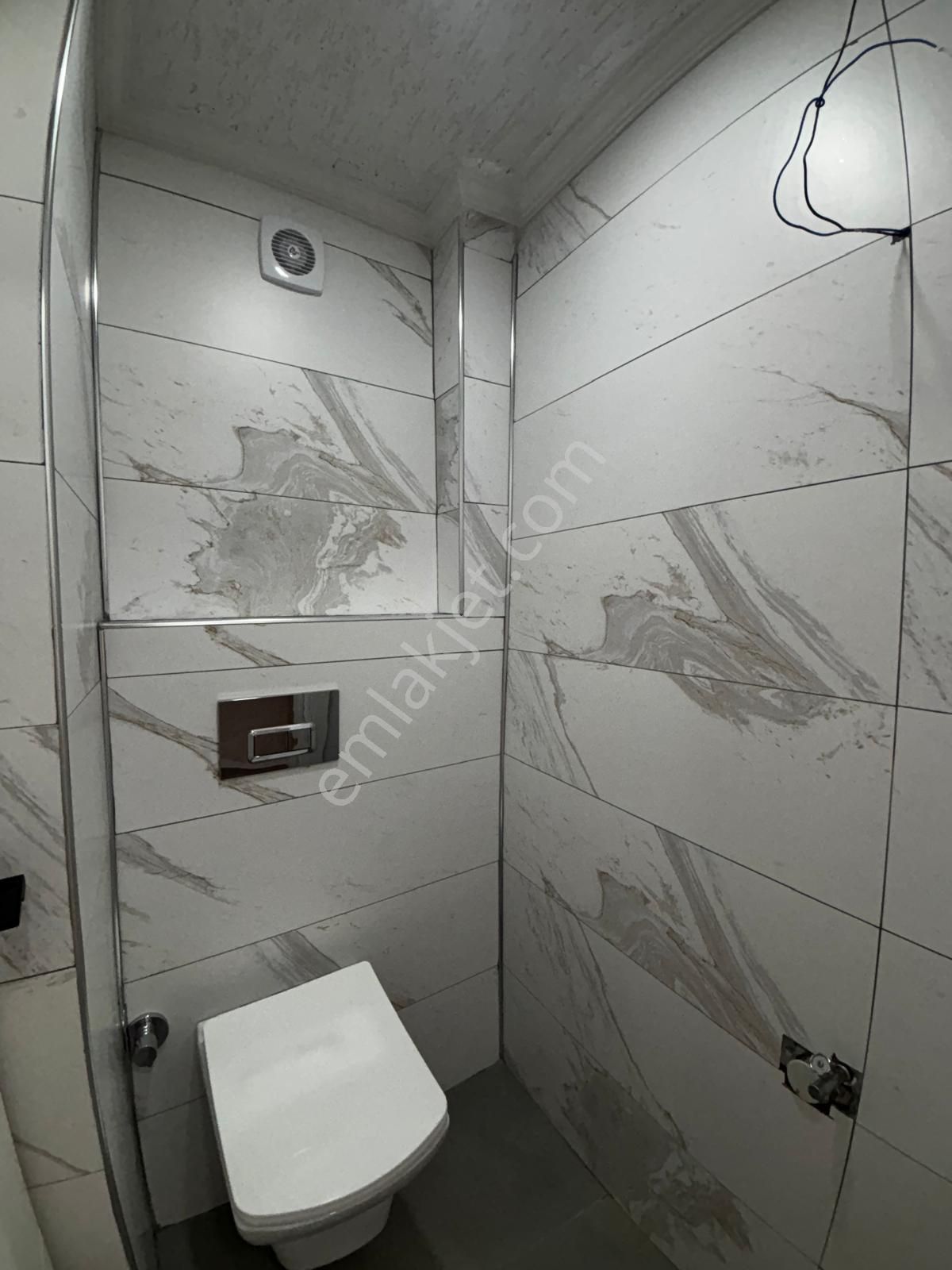 Karaçalıda Pazar Yerine Bakan Ful Tadilatlı 24m² Satılık Dükkan - Görsel 23