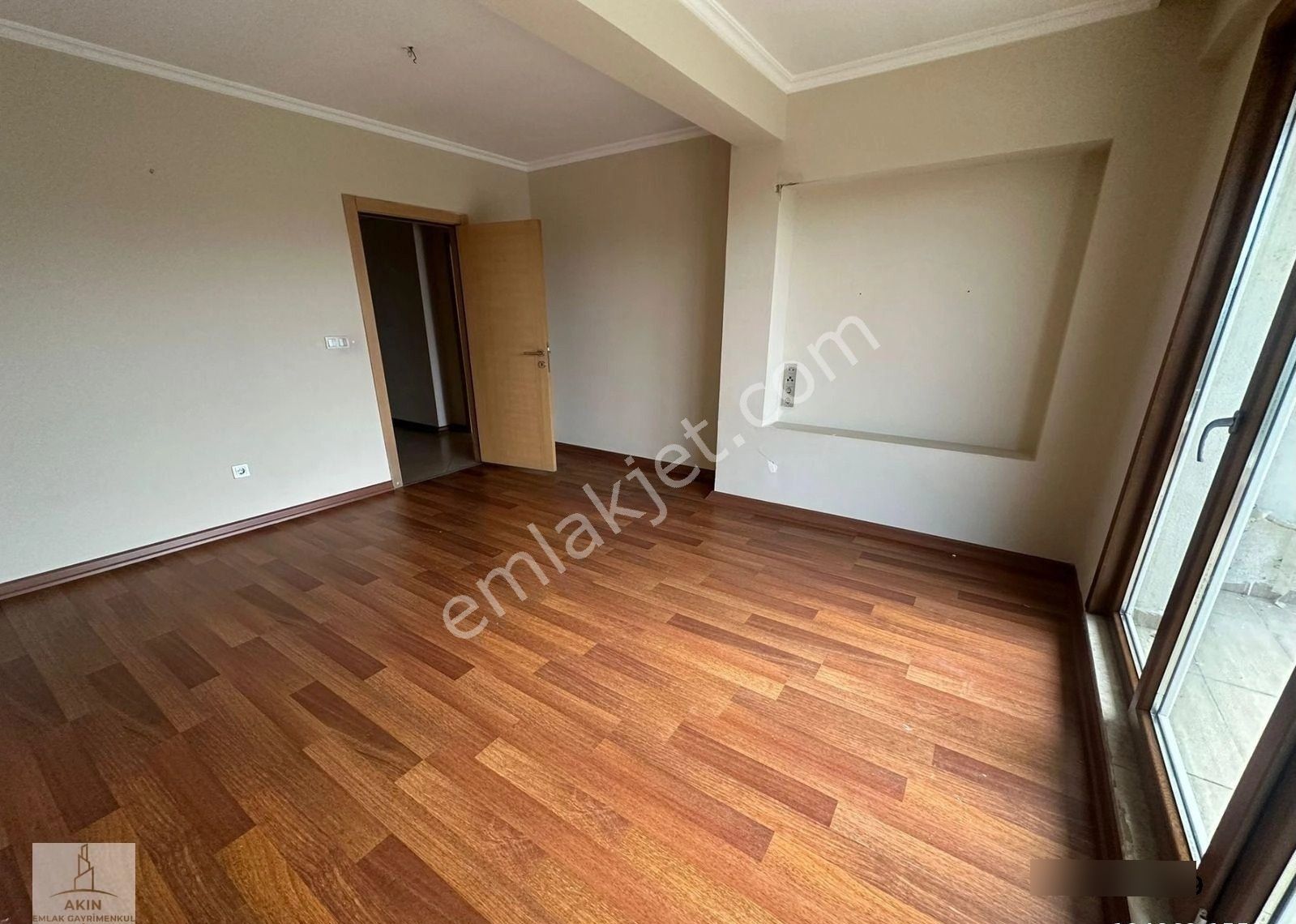 Küçükçekmece Divan Residence 2+1 Temiz Bahçe Katı Satılık Daire - Görsel 8
