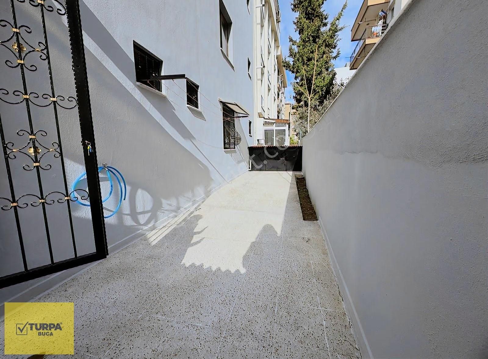 Turpa Buca'dan Çevik Bir Pazaryeri Yakını Doğalgazlı Daire - Görsel 3