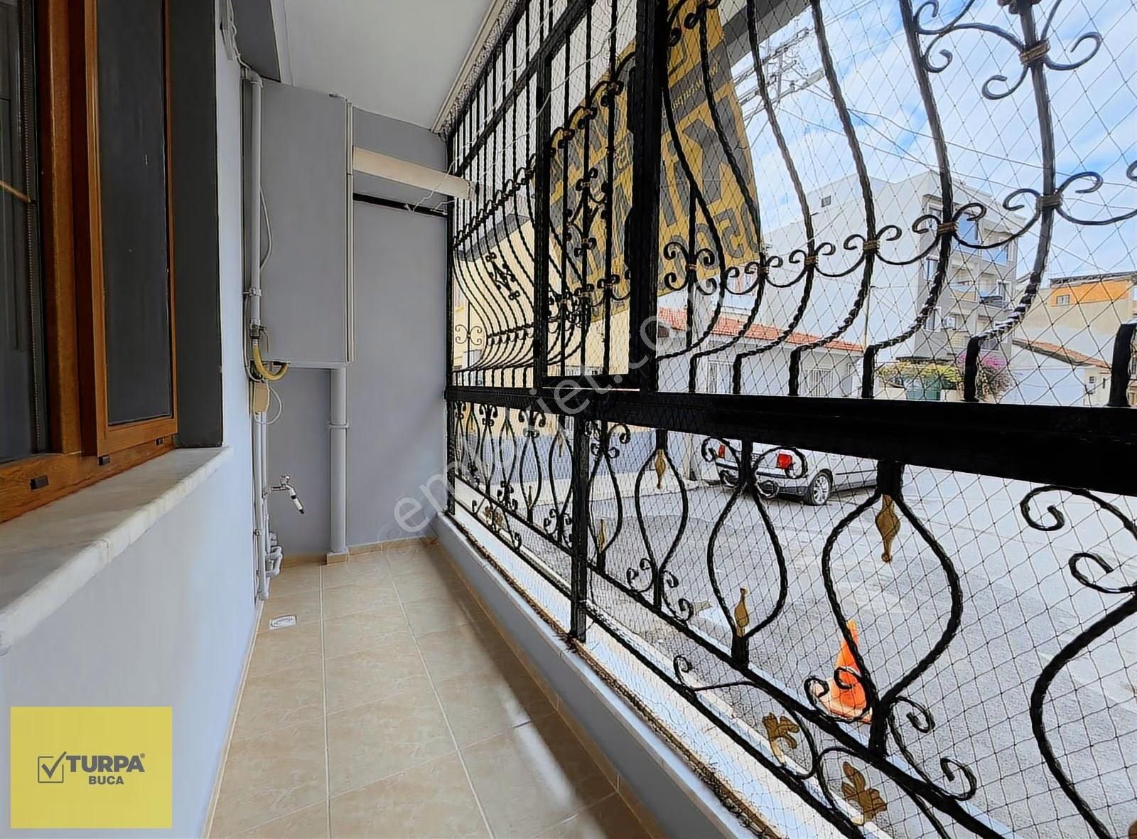 Turpa Buca'dan Çevik Bir Pazaryeri Yakını Doğalgazlı Daire - Görsel 19