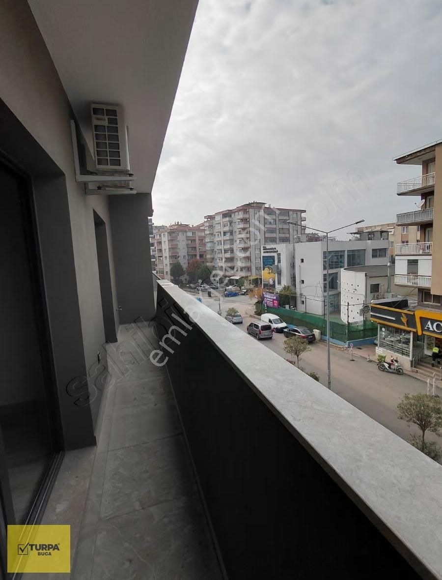 Turpa Buca'dan Kiralık Lüks 1+1 Arakat Güvenlikli Daire - Görsel 23