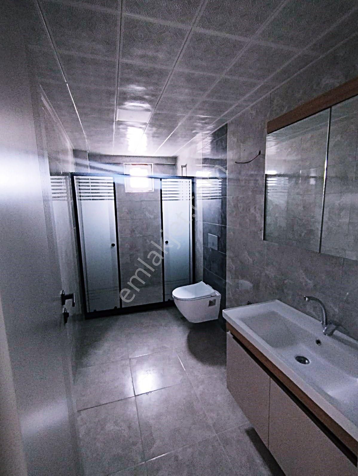 Cihandan Yakacık Da Sıfır Katta Çift Banyolu Satlık 3+1 Daire - Görsel 13