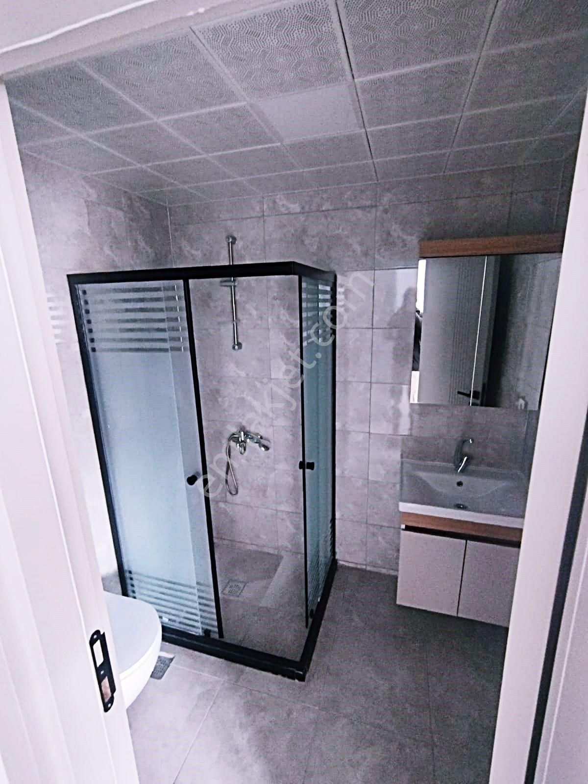 Cihandan Yakacık Da Sıfır Katta Çift Banyolu Satlık 3+1 Daire - Görsel 10