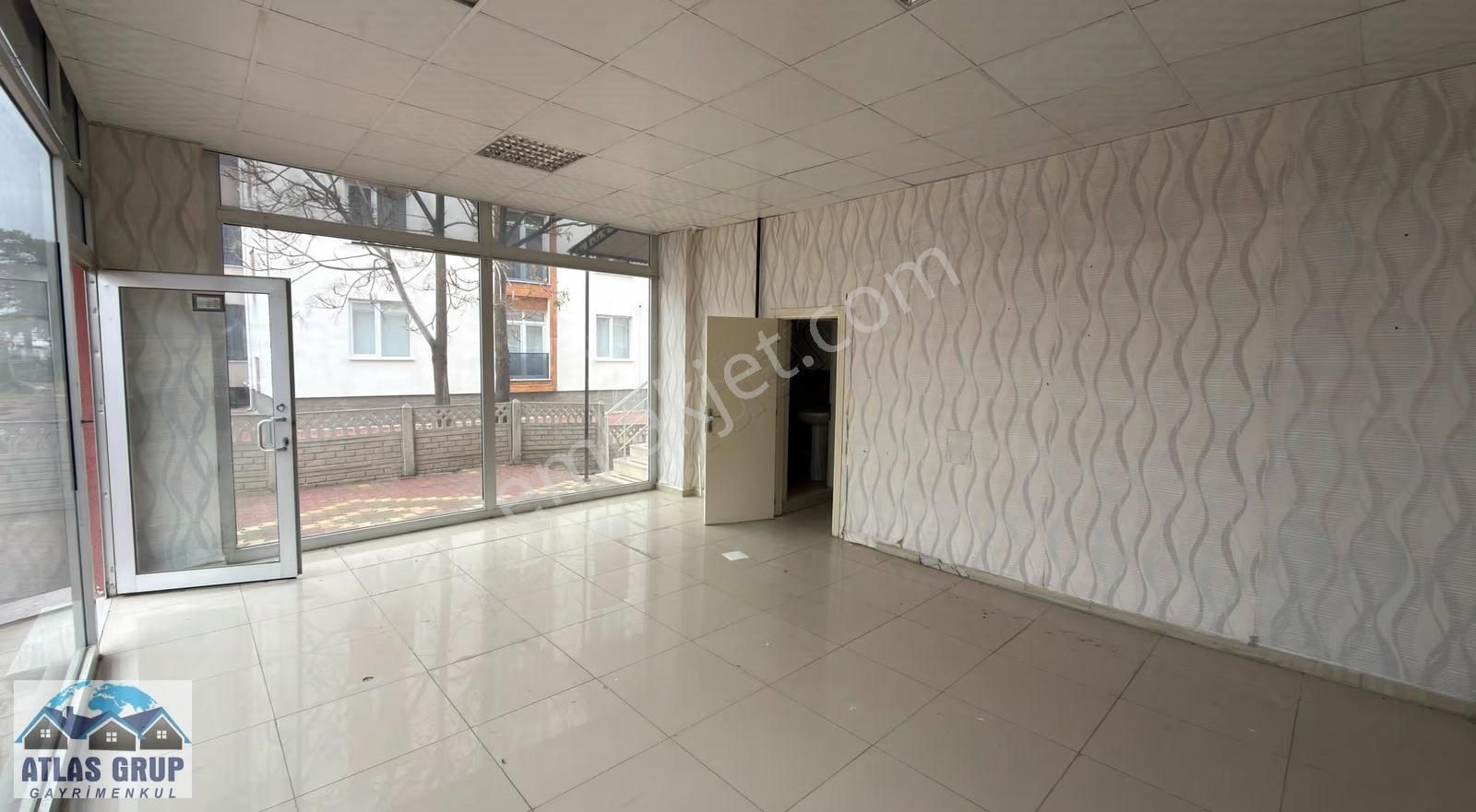 Atlas Emlak'tan Satılık Hacı Mustafa .mah Cadde Üstü 50m2 Dükkan - Görsel 9