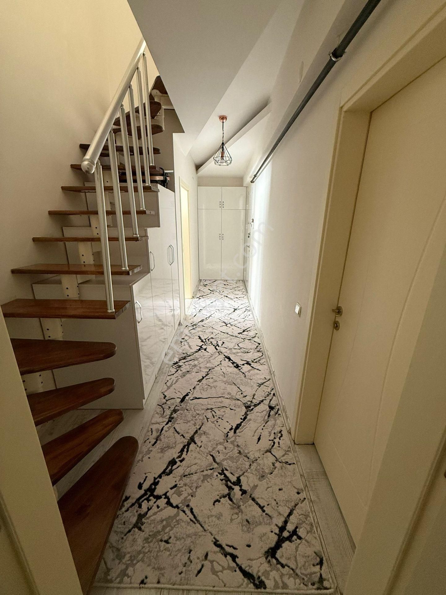 İsa Kavak Gayrimenkul'den Selçuklu Kosova Mahallesi'nde Satılık 2+1 Daire - Görsel 2