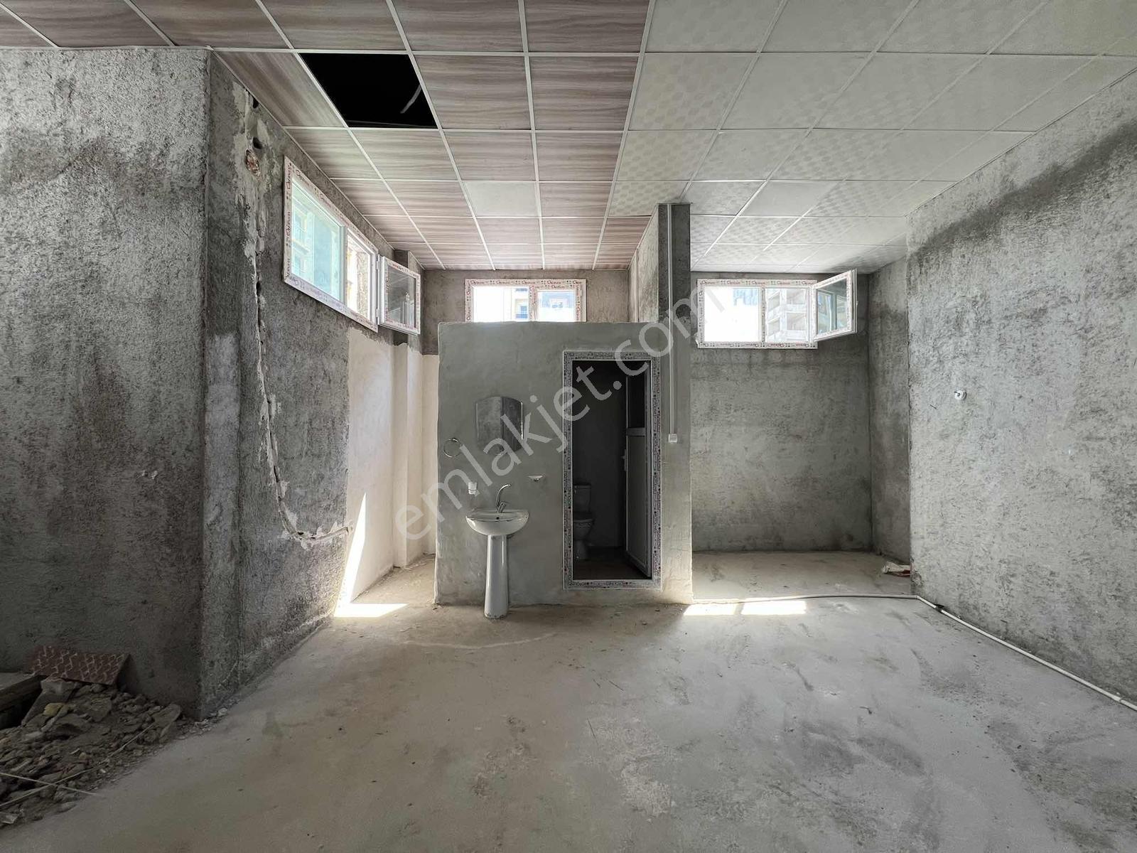 Zorlu'dan Yüreğir Ege Bağatur Bulvar Üzeri 320m2 Kiralık İş Yeri - Görsel 9